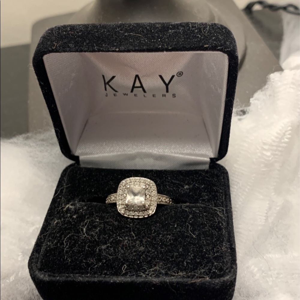 White sapphire ring